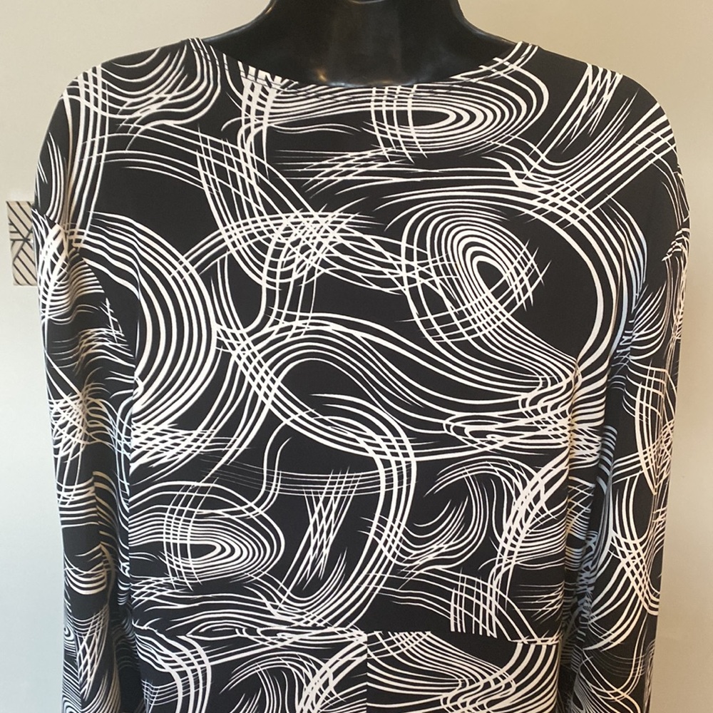 PRE-OWNED WOMEN’S ISADORA COLLECTION, BLACK & WHITE SHEATH DRESS - Picture 9 of 12